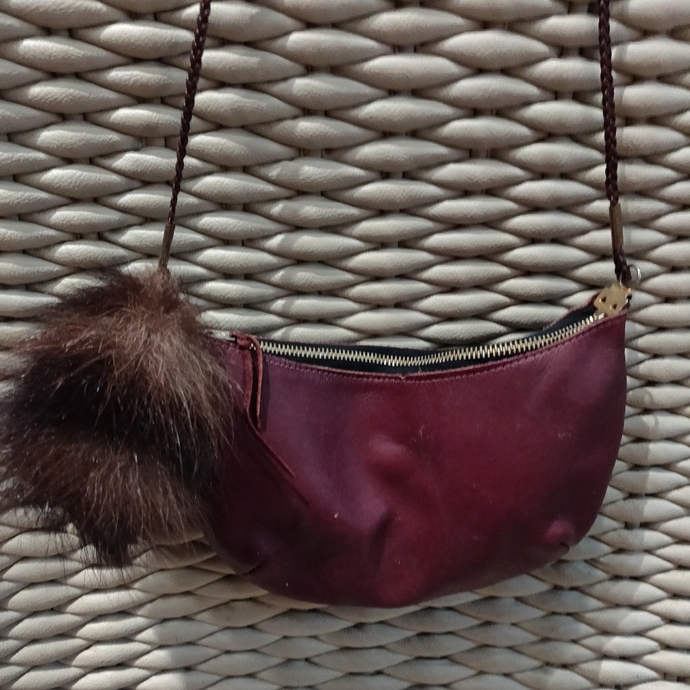 Convenient and cute crossbody  leather bag